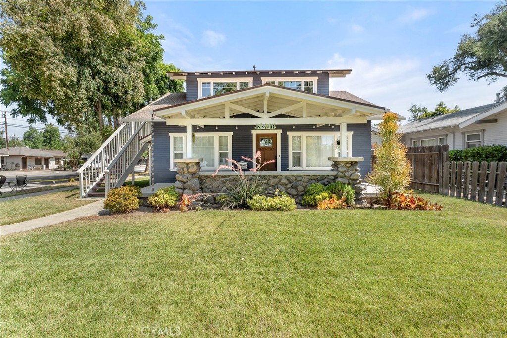 2311 6th Street Property Photo 1
