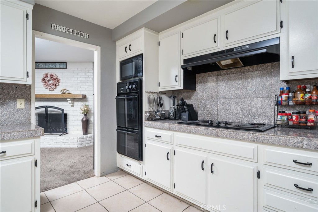 10147 Primrose Avenue Property Photo 12