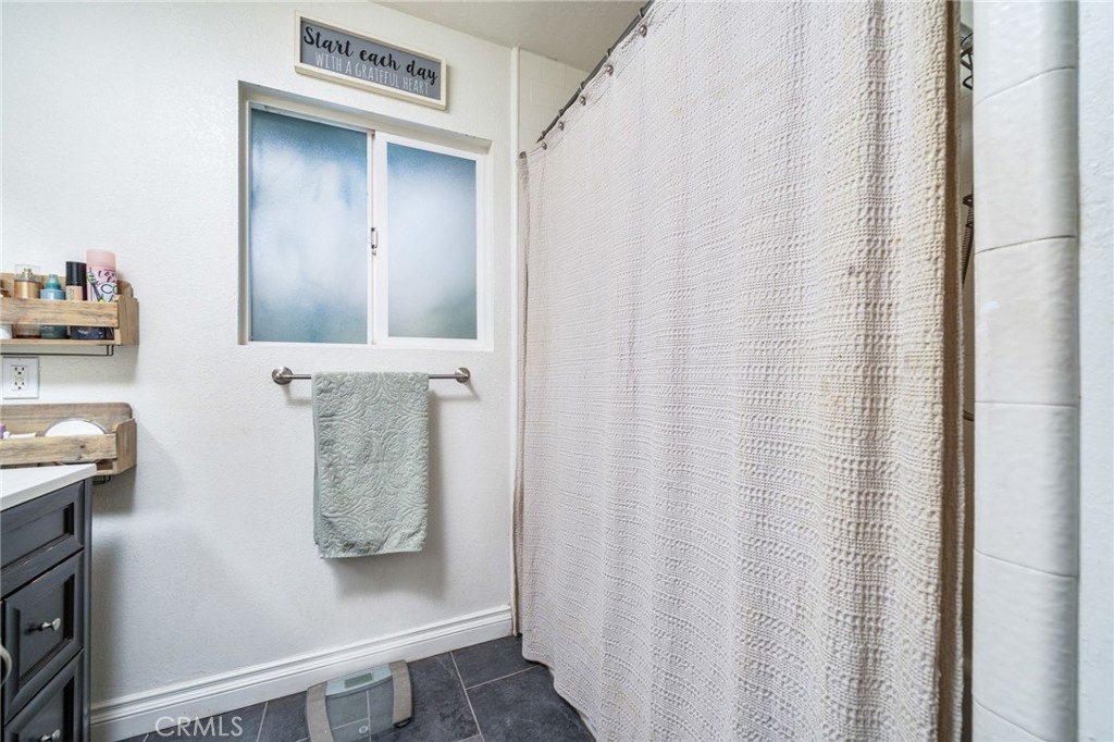 10147 Primrose Avenue Property Photo 18