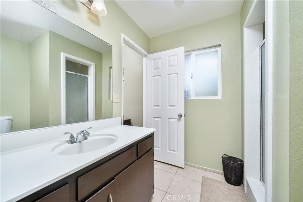 10147 Primrose Avenue Property Photo 20