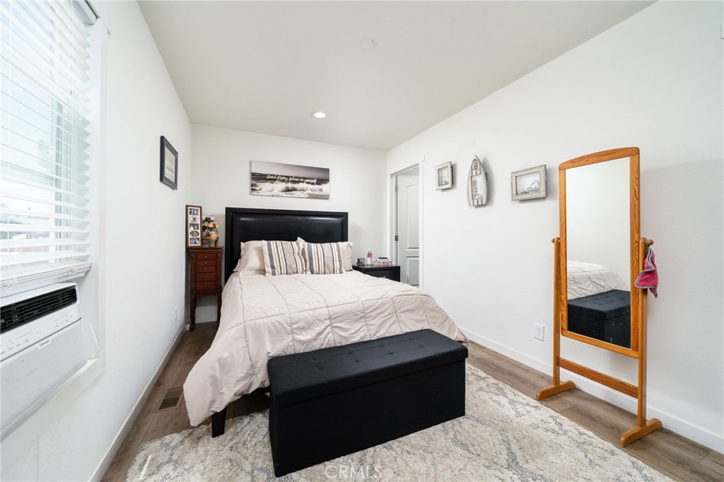 10147 Primrose Avenue Property Photo 35