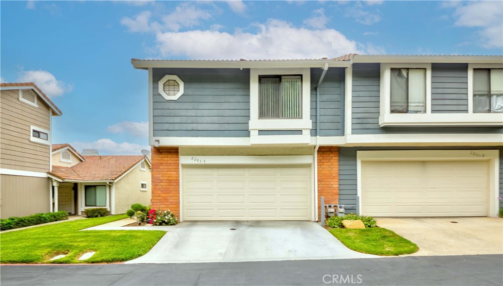 2201 Dublin Lane 3