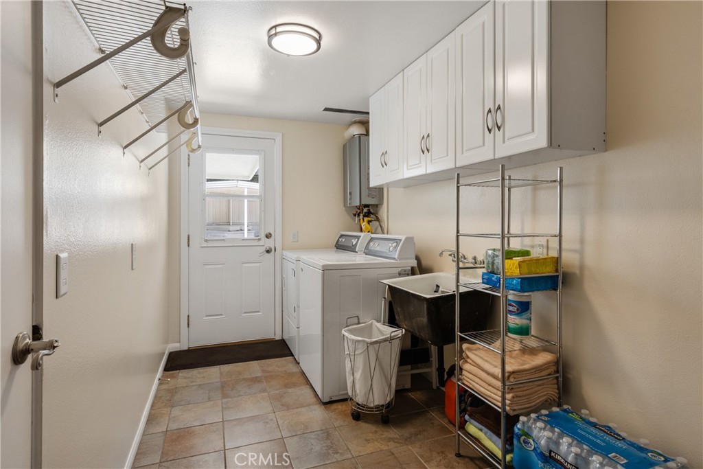 8652 Surrey Lane Property Photo 31