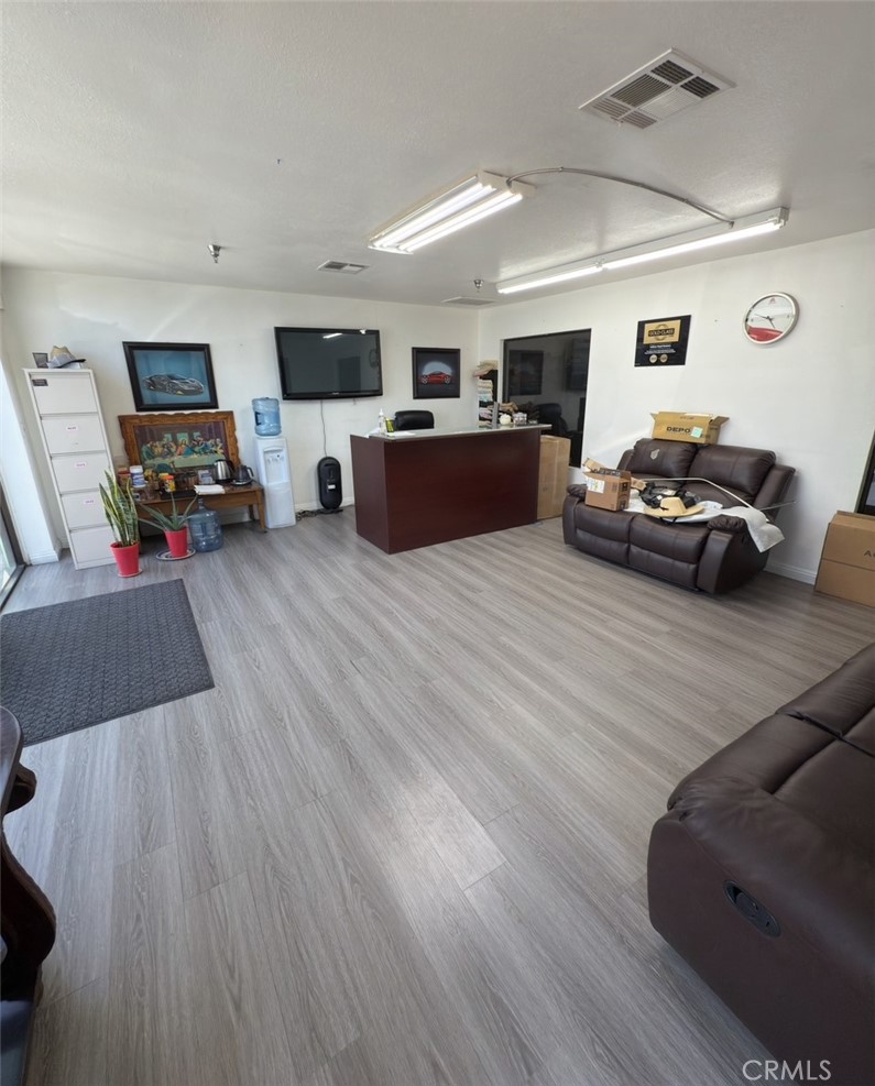12227 Valley Blvd C Property Photo 2