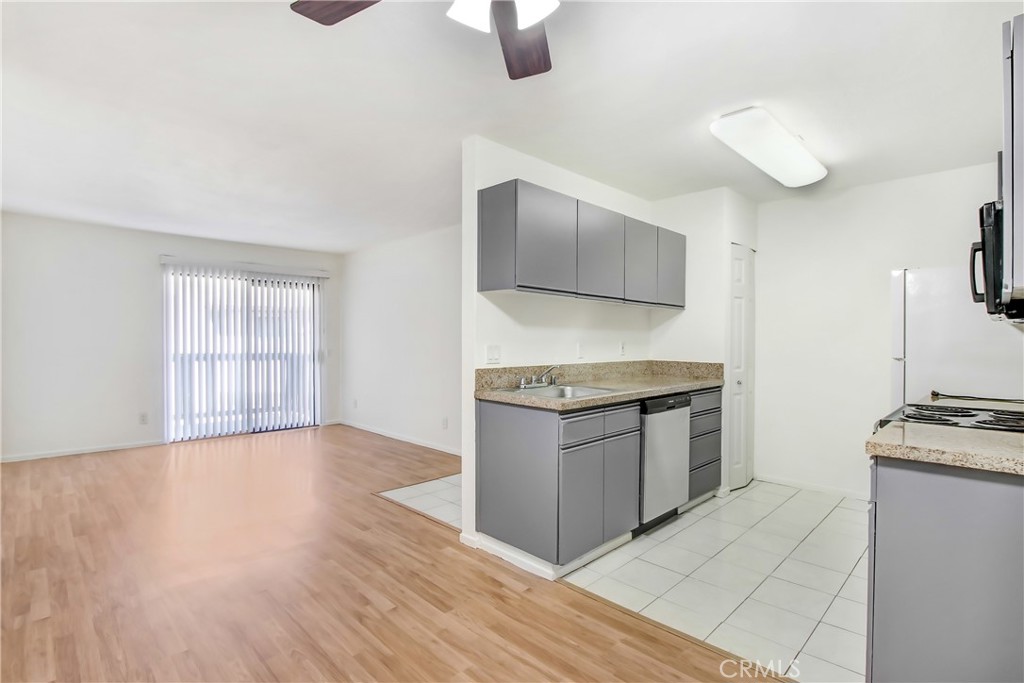 1265 Kendall Drive 222 Property Photo 7