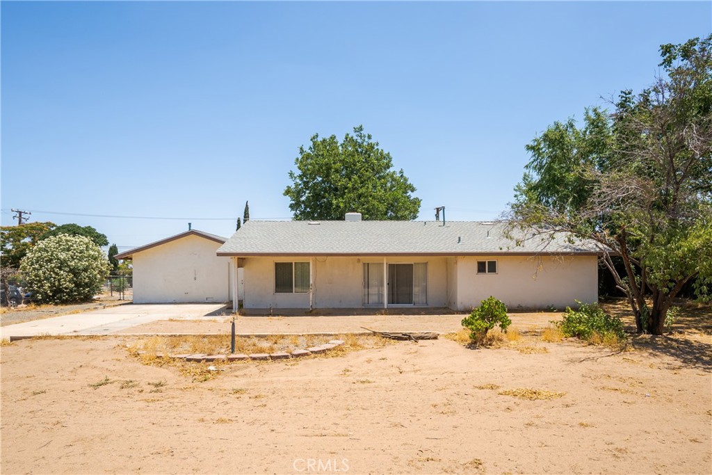 10004 Oakwood Avenue Property Photo 2