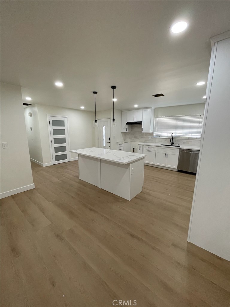 10076 7th Avenue Property Photo 2