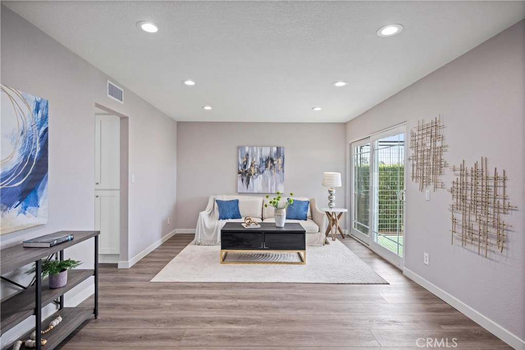 10393 Cartilla Court Property Photo 12