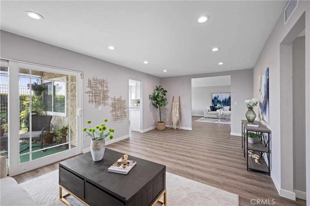 10393 Cartilla Court Property Photo 14