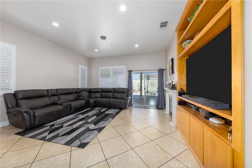 7239 Plumrose Street Property Photo 12