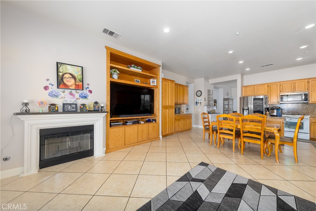 7239 Plumrose Street Property Photo 13
