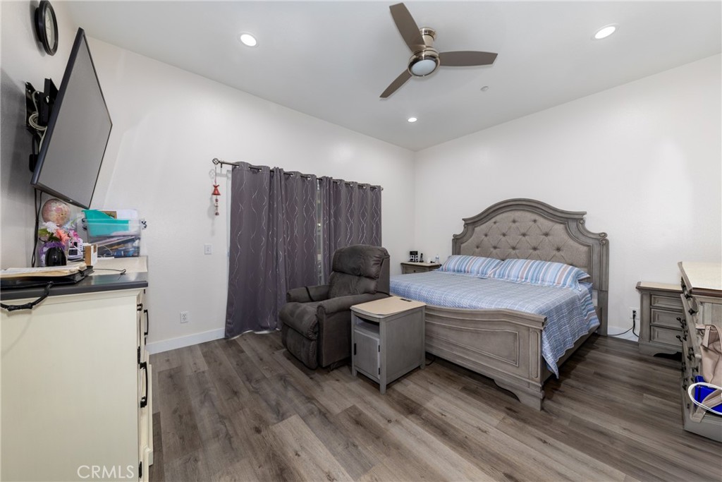 7239 Plumrose Street Property Photo 18