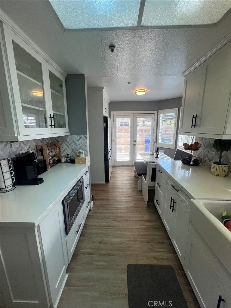 17081 Fern Street Property Photo 6