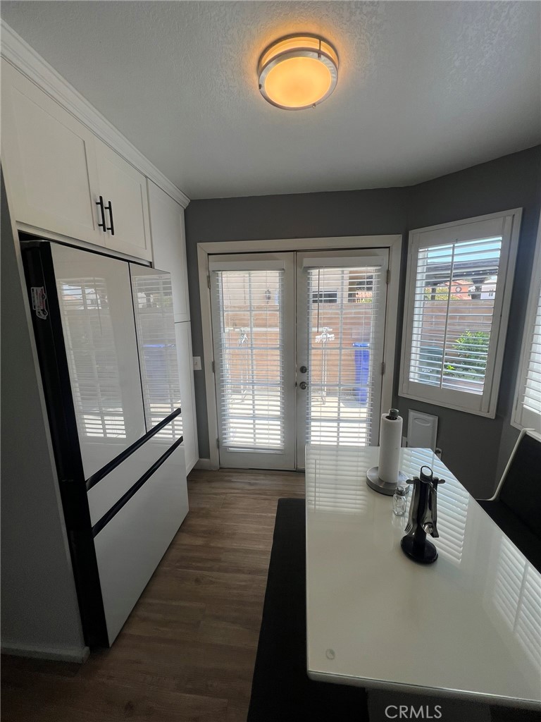 17081 Fern Street Property Photo 8