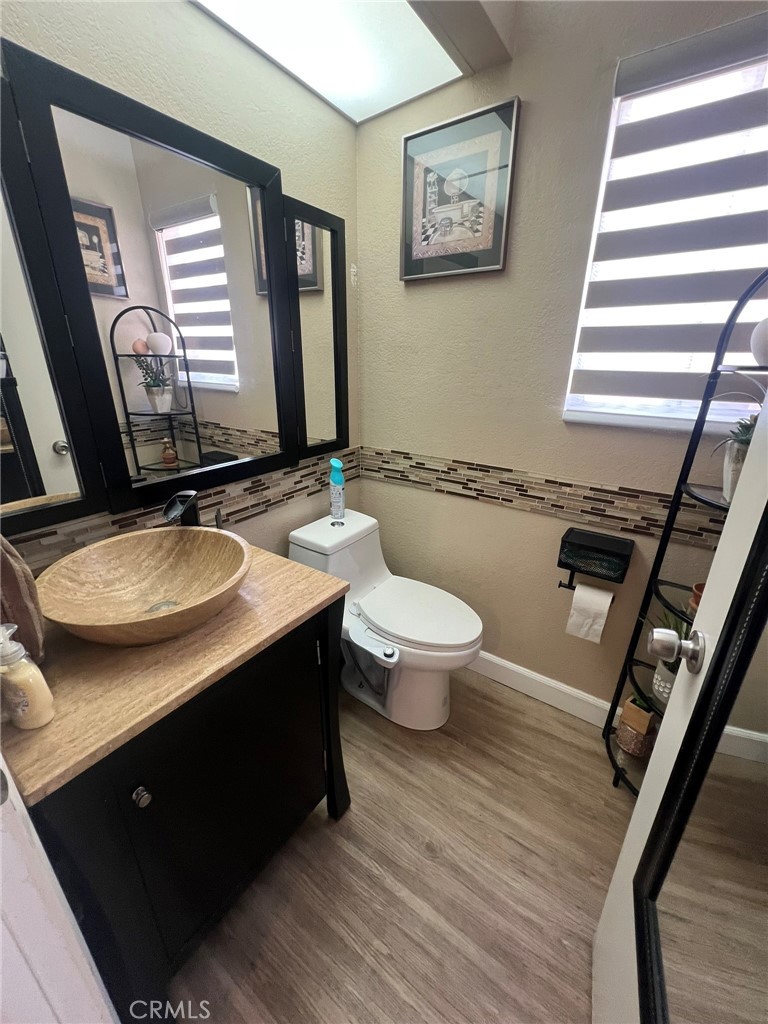 17081 Fern Street Property Photo 9