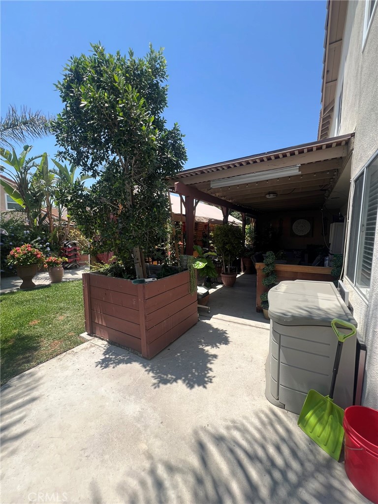 17081 Fern Street Property Photo 16