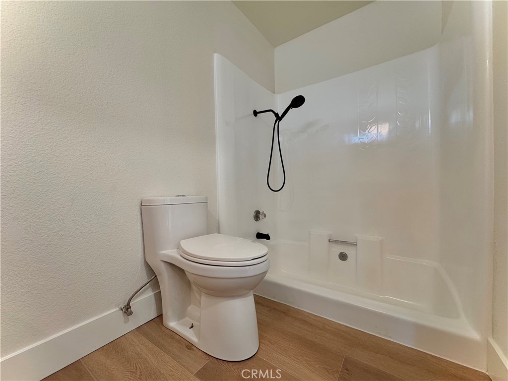 1653 N Fillmore Avenue Property Photo 14
