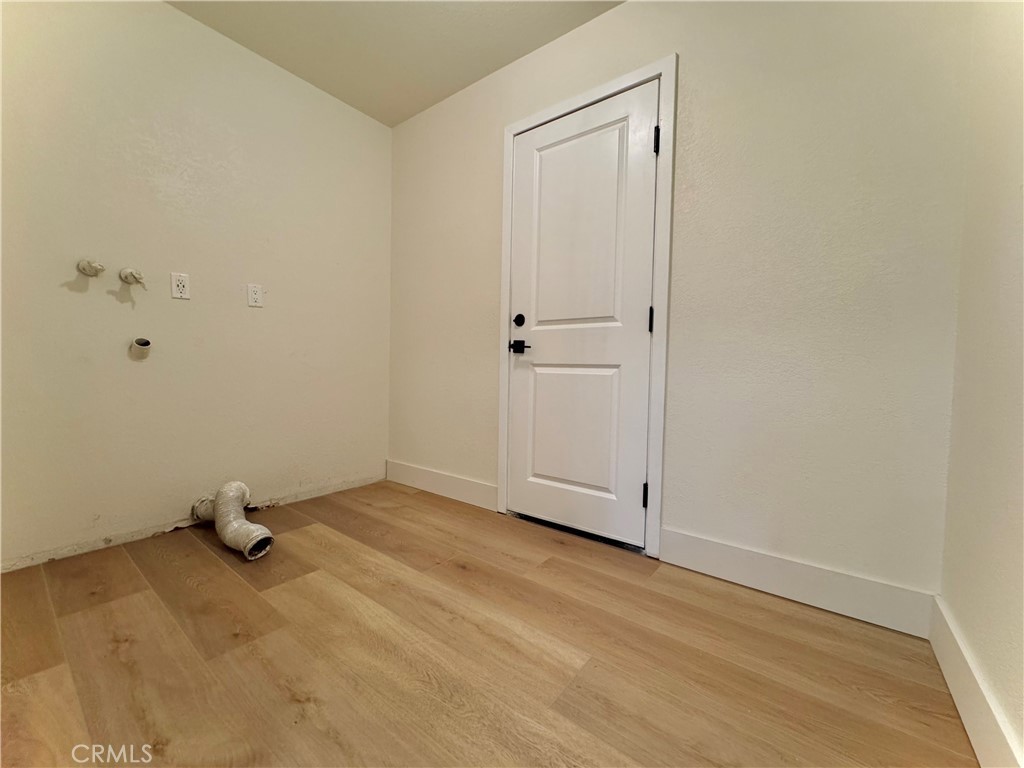 1653 N Fillmore Avenue Property Photo 17