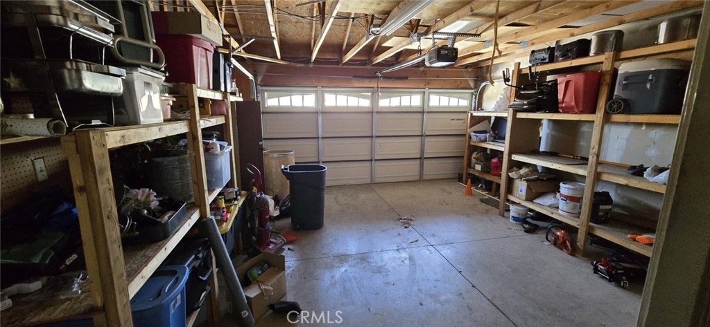 15173 Hill Way Property Photo 13