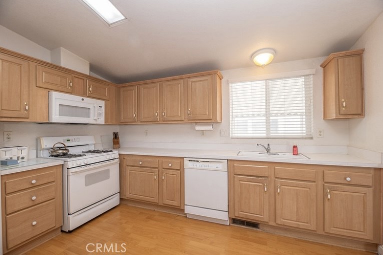 1245 W Cienega Avenue 75 Property Photo 7