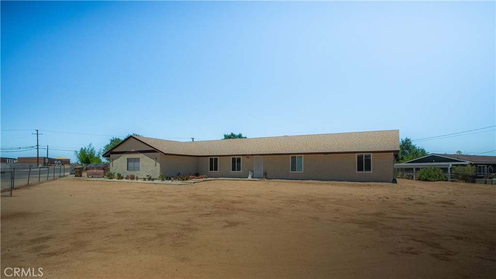9450 Mango Avenue Property Photo 1