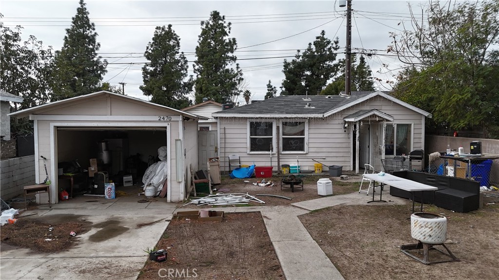 2470 Genevieve Street Property Photo 3