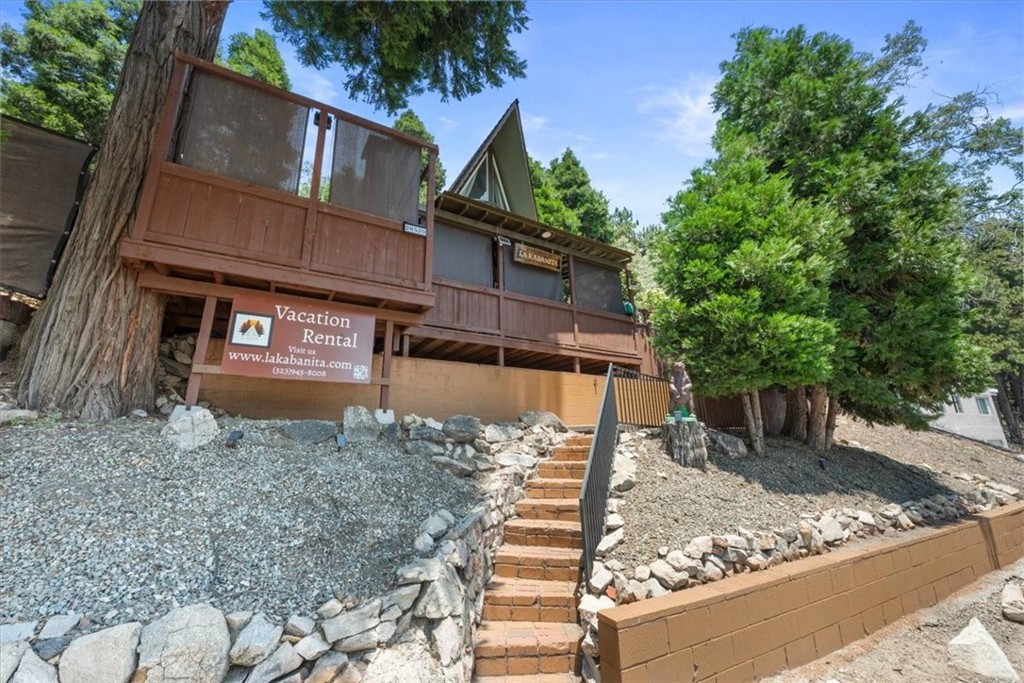 1277 Lovers Lane Property Photo 1