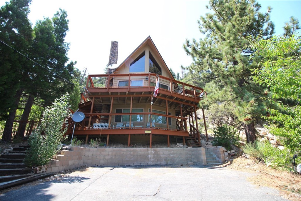 38532 N Shore Drive Property Photo 8