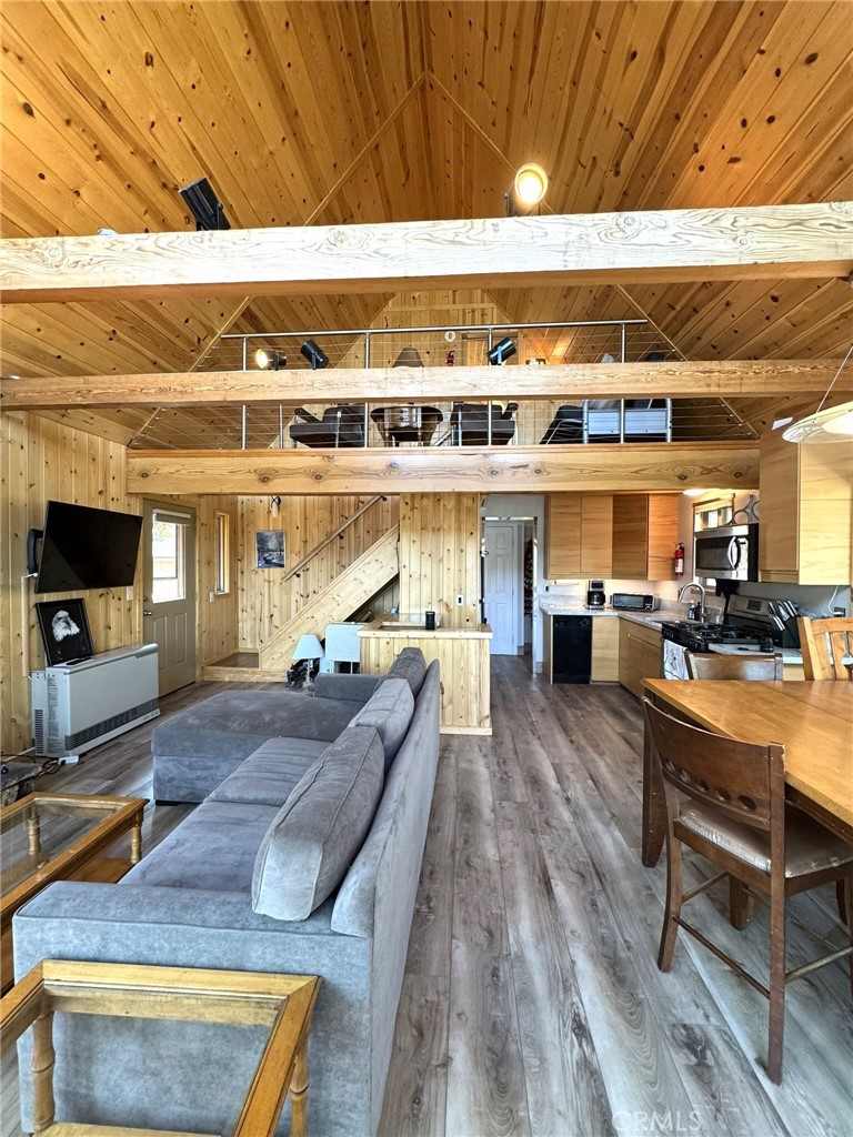38532 N Shore Drive Property Photo 28