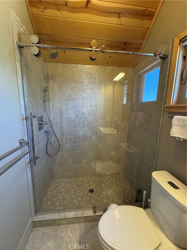 38532 N Shore Drive Property Photo 50
