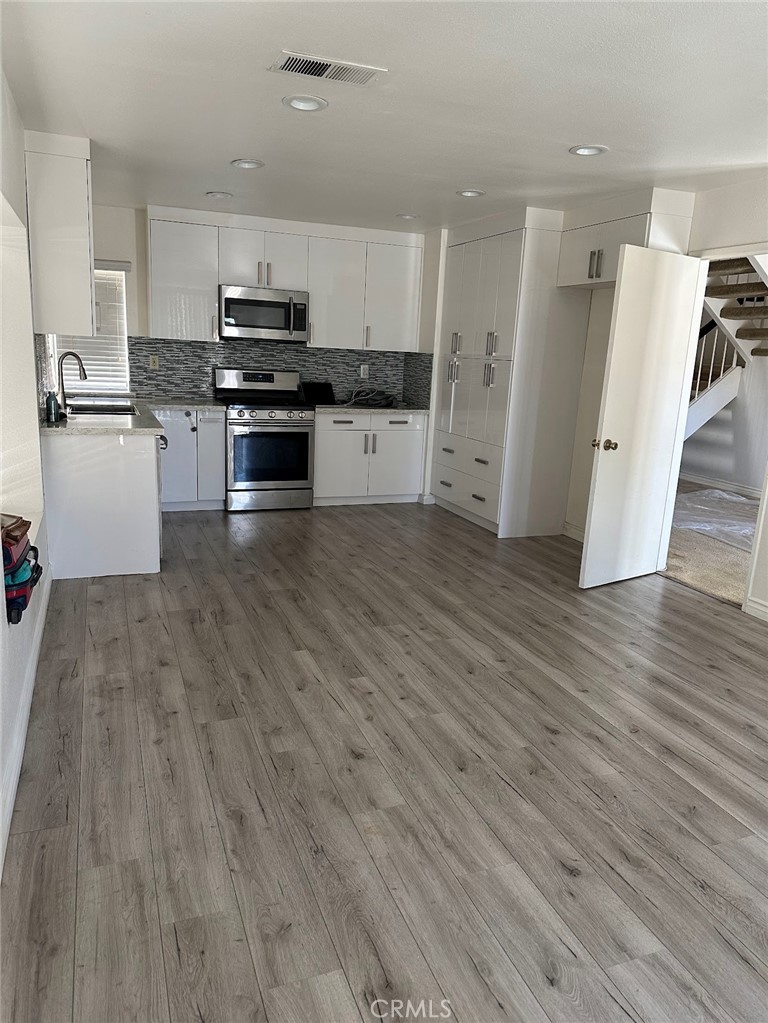 11161 Delaware Street Property Photo 4