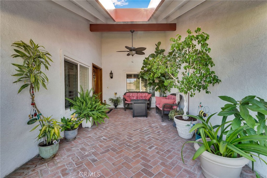 5338 Falling Tree Lane Property Photo 10
