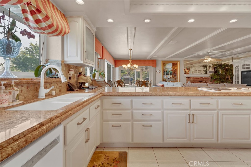 5338 Falling Tree Lane Property Photo 15