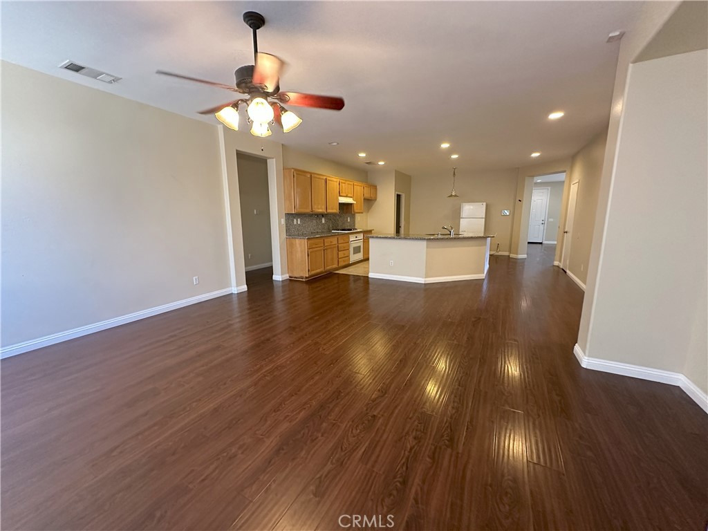13352 Pleasant View Avenue Property Photo 8