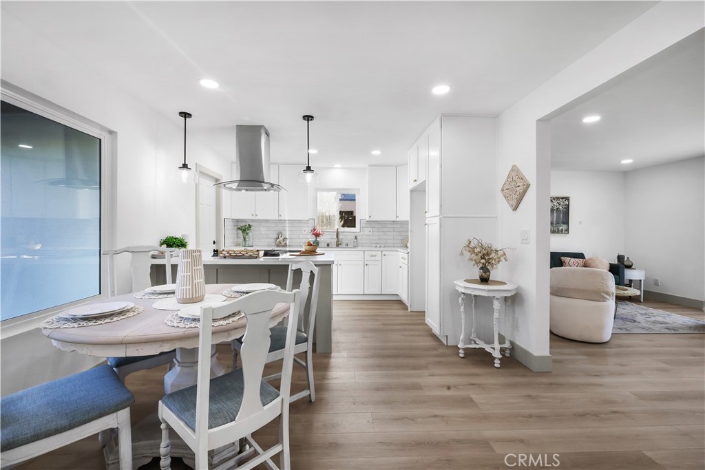 360 W Easton Street Property Photo 14
