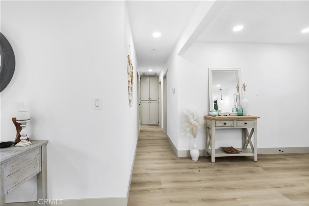 360 W Easton Street Property Photo 23