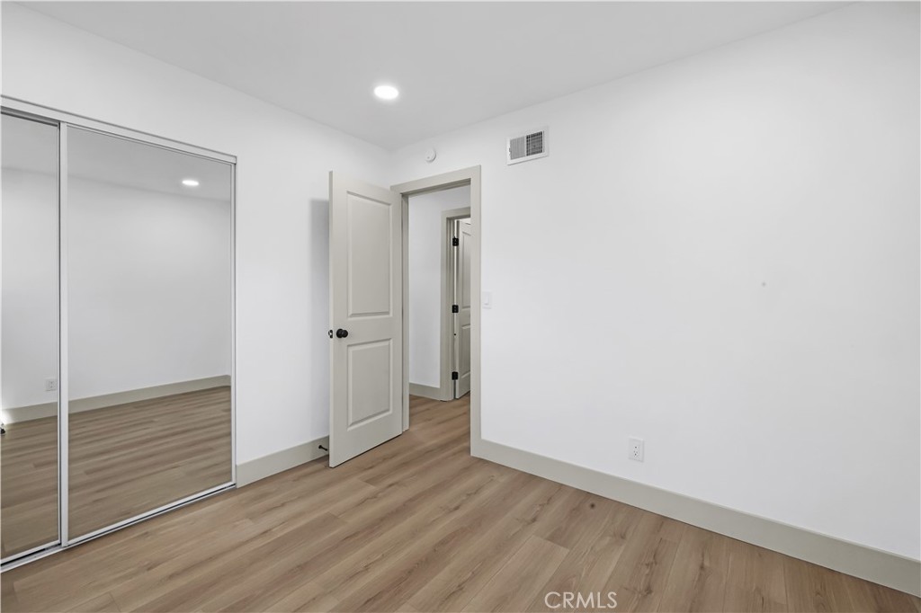 360 W Easton Street Property Photo 35