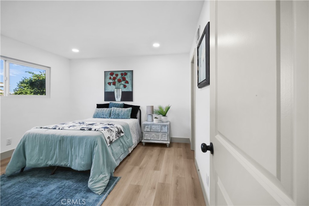 360 W Easton Street Property Photo 40