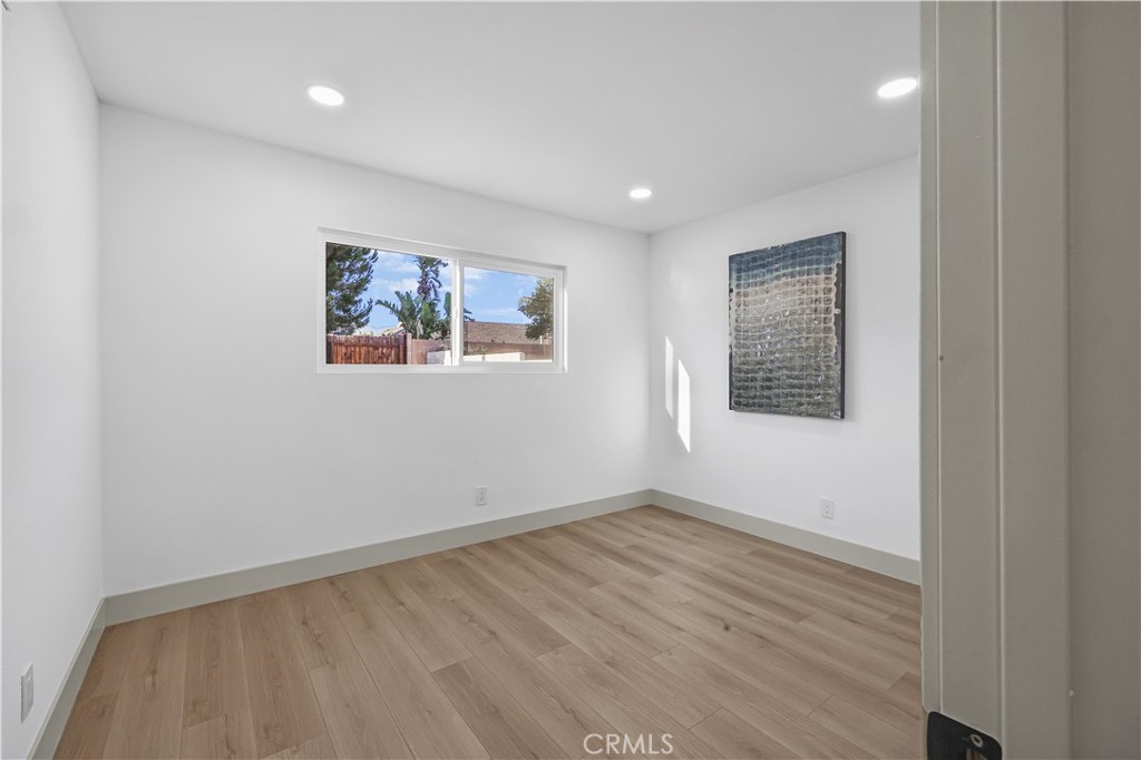 360 W Easton Street Property Photo 50