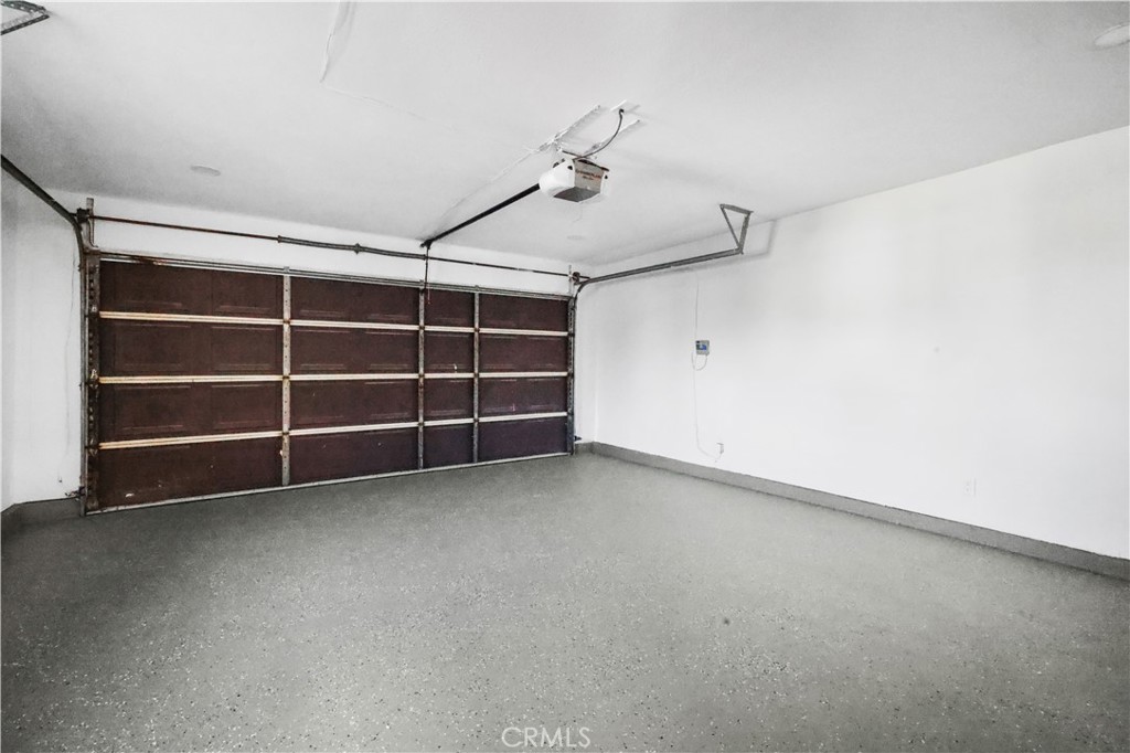 360 W Easton Street Property Photo 54