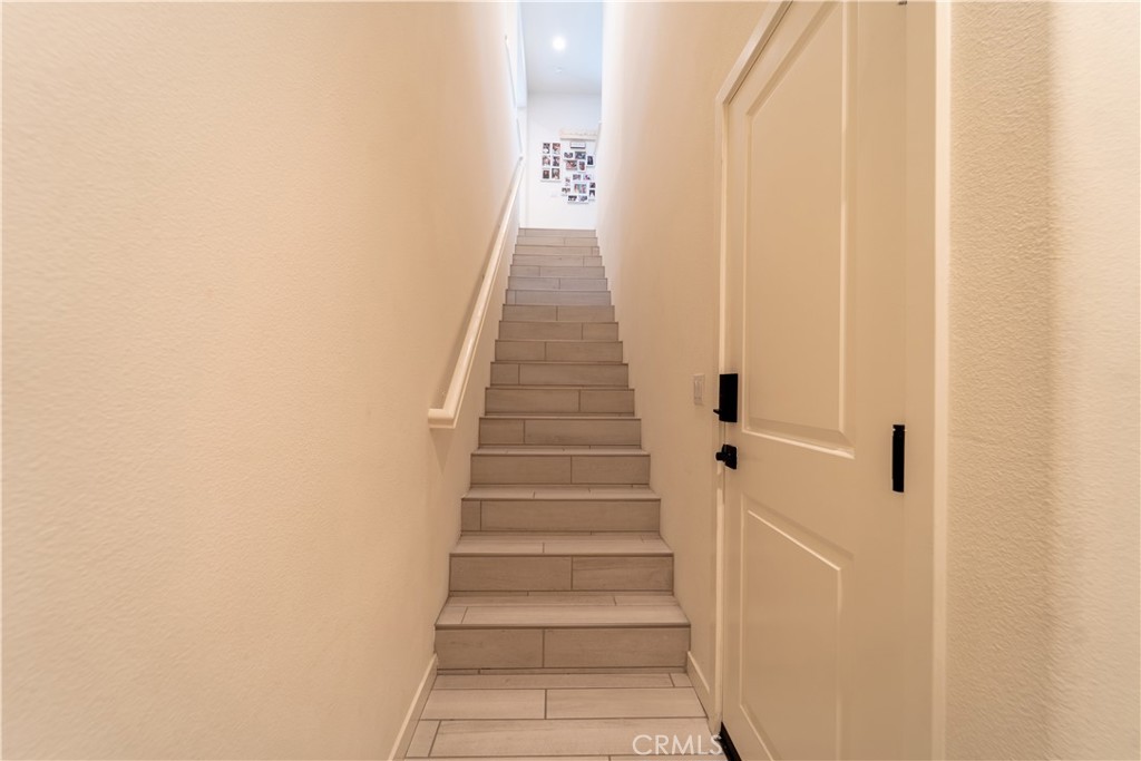 16040 Parkhouse Drive 1 Property Photo 3
