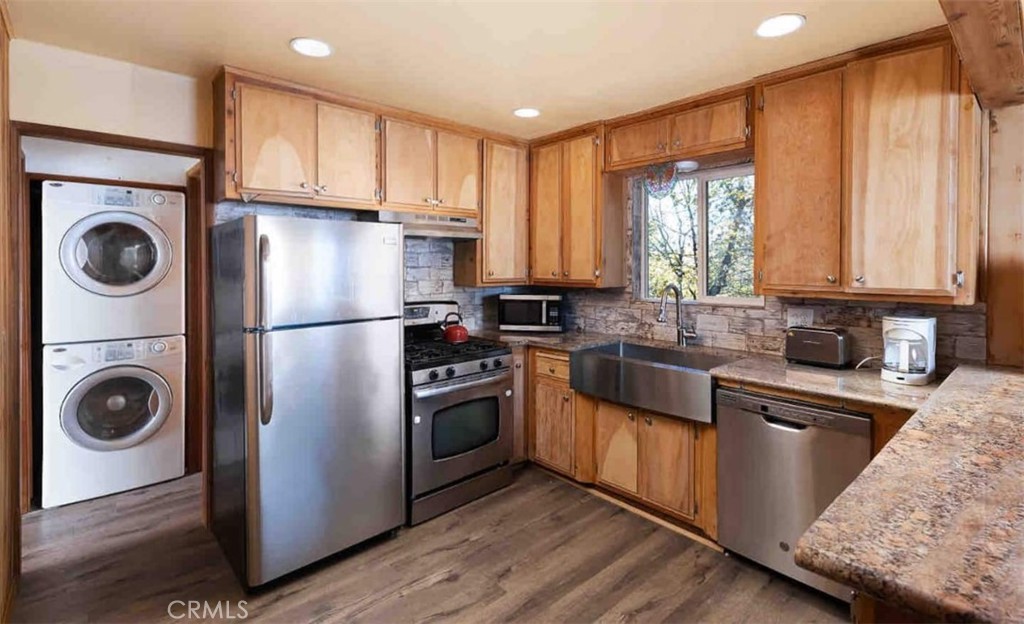 1462 Sequoia Dr. Property Photo 21