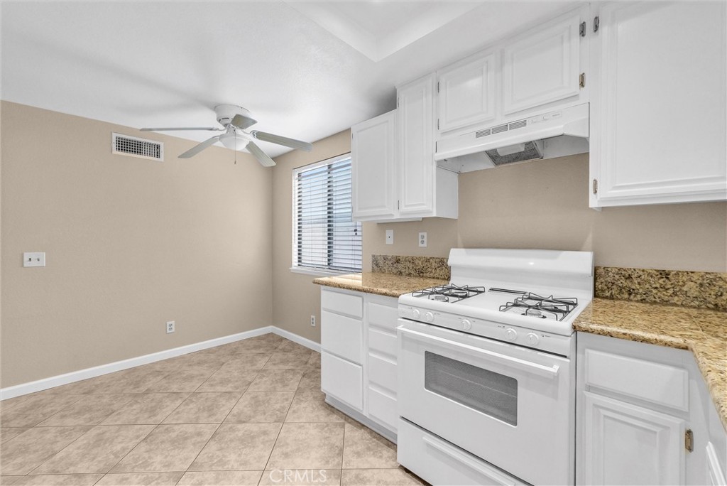 7676 Cardiff Place Property Photo 10