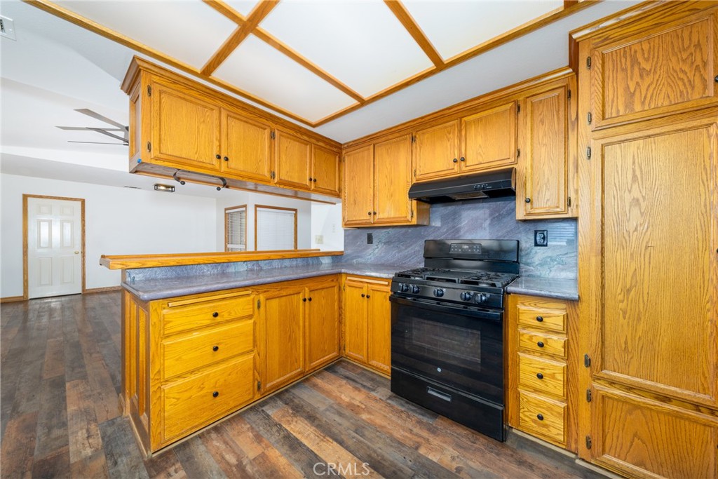 14734 Melbourne Avenue Property Photo 11