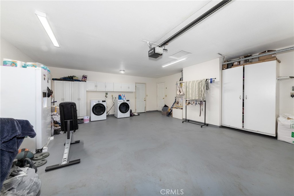 14734 Melbourne Avenue Property Photo 14