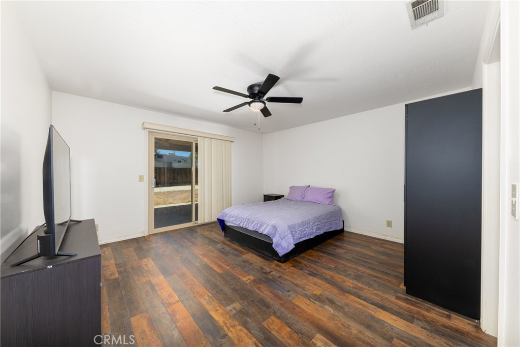 14734 Melbourne Avenue Property Photo 16