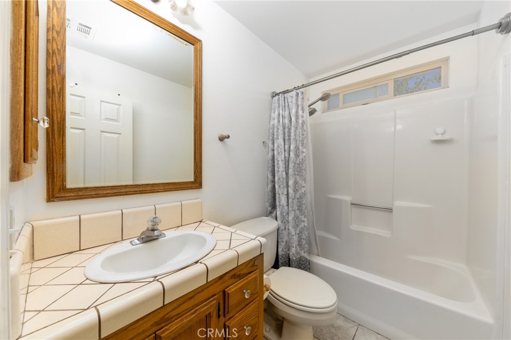 14734 Melbourne Avenue Property Photo 23