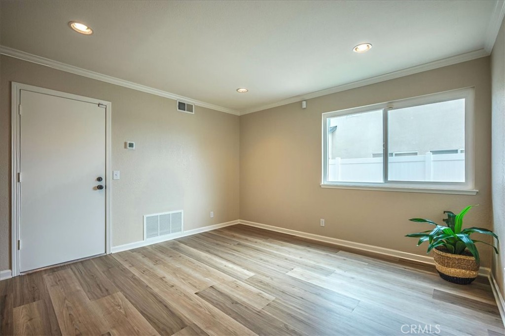 10627 Wildrose Drive Property Photo 14