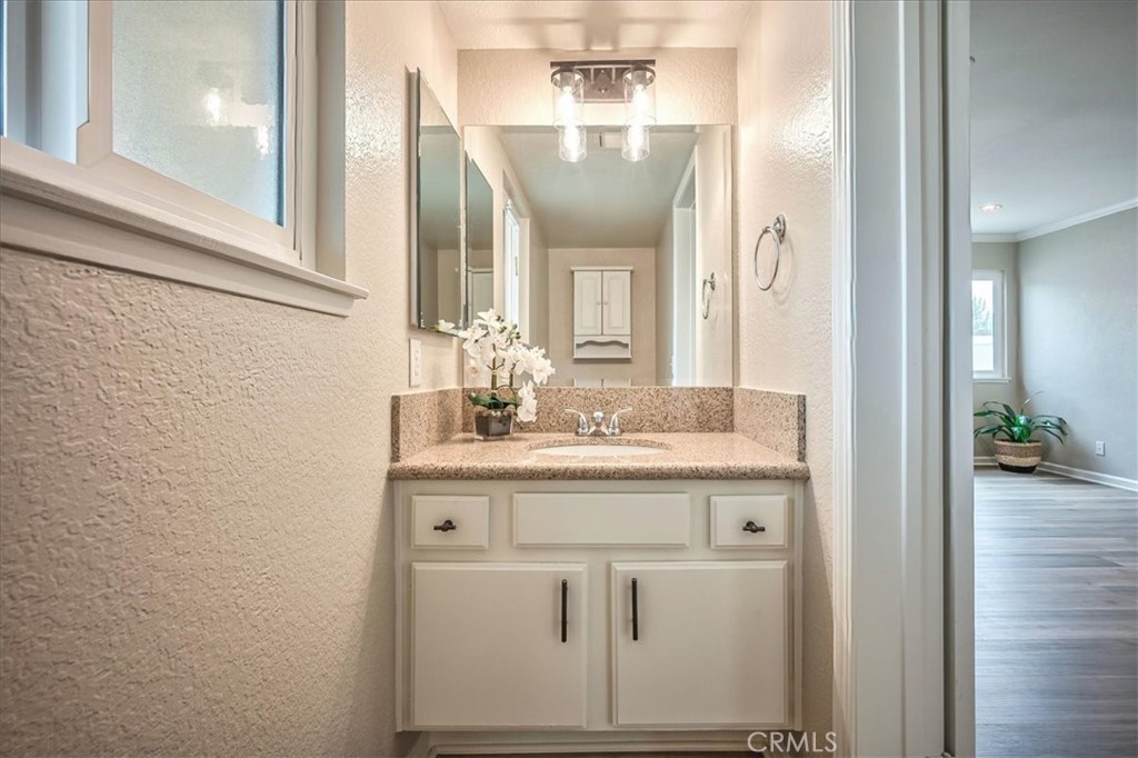 10627 Wildrose Drive Property Photo 16