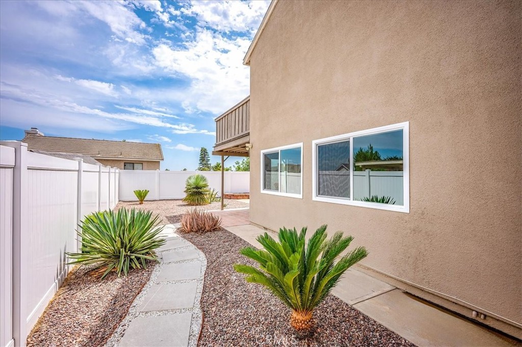 10627 Wildrose Drive Property Photo 32